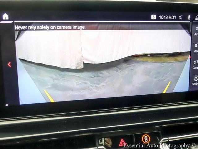 Photo of 2023 Gray Metallic BMW M8