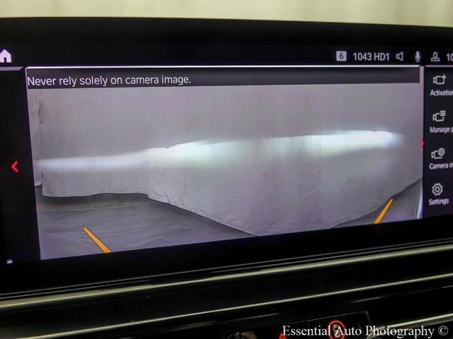 Photo of 2023 Gray Metallic BMW M8