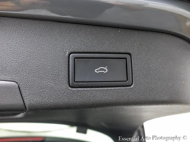 Photo of 2023 Pure Gray Volkswagen ID.4