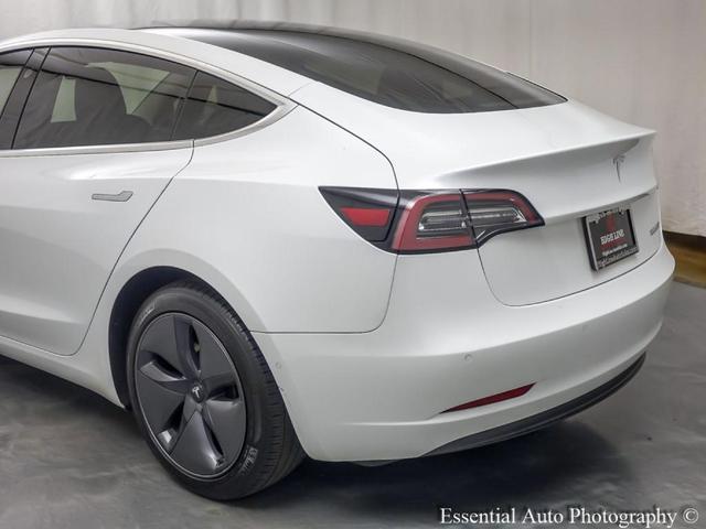 Photo of 2020 Pearl White Multi Tesla Model 3