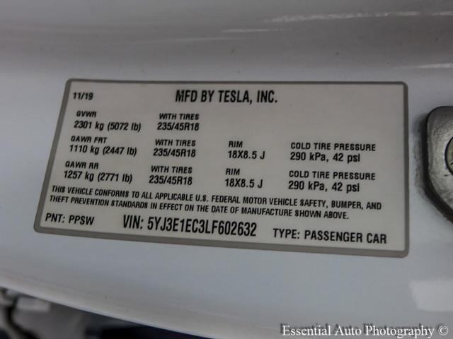 Photo of 2020 Pearl White Multi Tesla Model 3