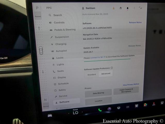 Photo of 2021 Black Tesla Model S