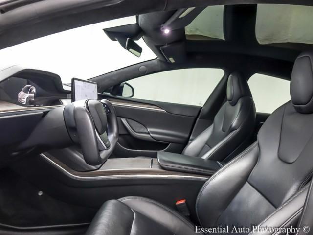 Photo of 2021 Black Tesla Model S
