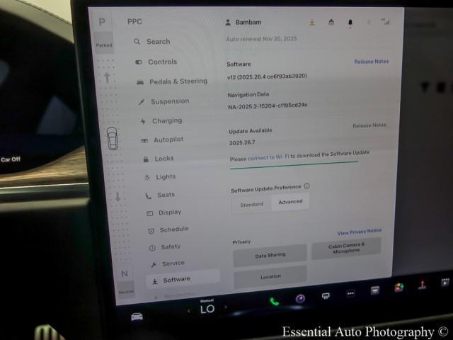 Photo of 2021 Black Tesla Model S