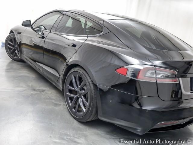 Photo of 2021 Black Tesla Model S