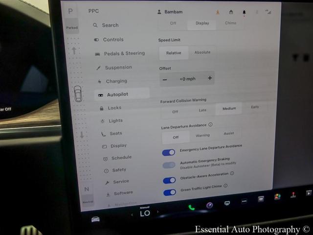 Photo of 2021 Black Tesla Model S
