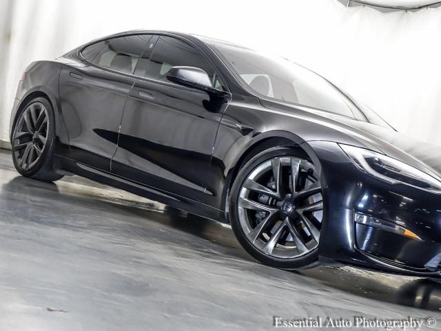 Photo of 2021 Black Tesla Model S