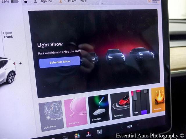 Photo of 2021 Pearl White Multi Tesla Model Y