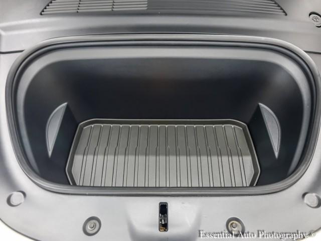 Photo of 2021 Pearl White Multi Tesla Model Y