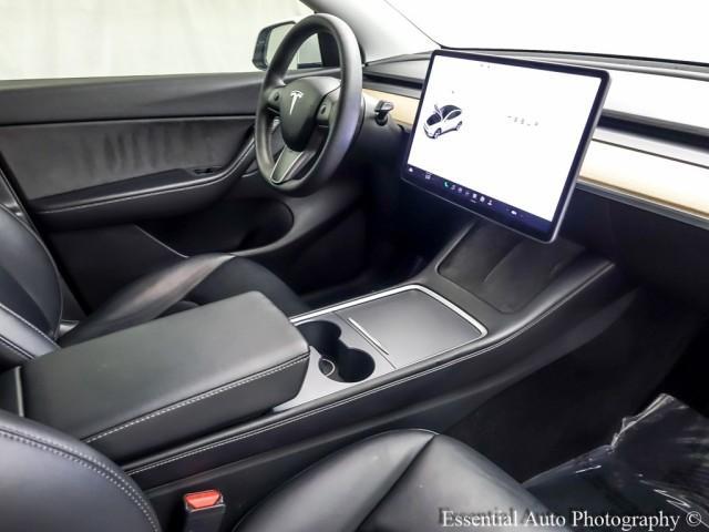 Photo of 2021 Pearl White Multi Tesla Model Y
