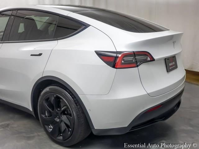 Photo of 2021 Pearl White Multi Tesla Model Y
