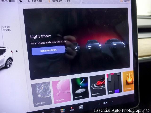 Photo of 2021 Pearl White Multi Tesla Model Y