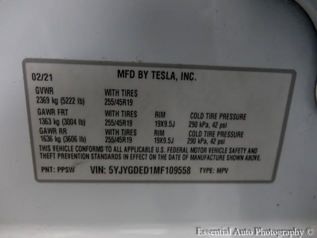 Photo of 2021 Pearl White Multi Tesla Model Y
