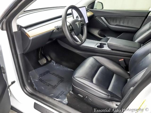 Photo of 2021 Pearl White Multi Tesla Model Y