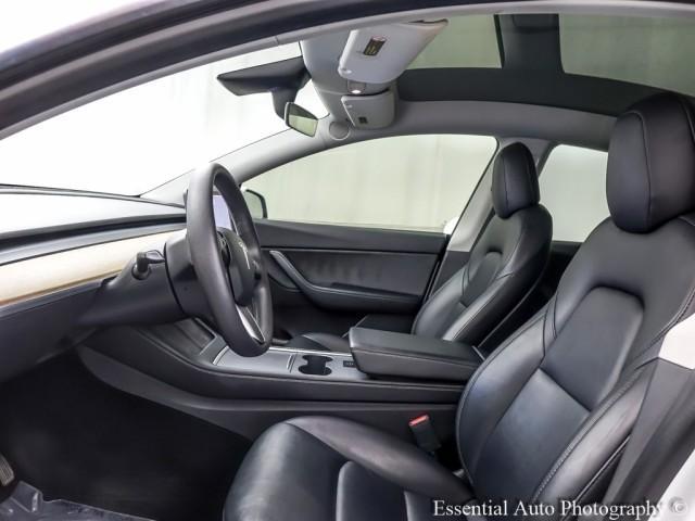 Photo of 2021 Pearl White Multi Tesla Model Y
