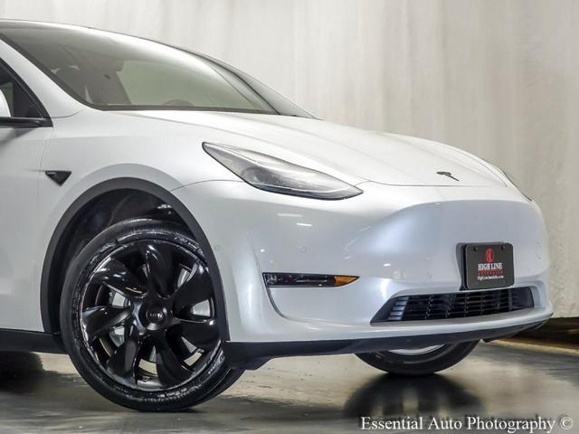 Photo of 2021 Pearl White Multi Tesla Model Y