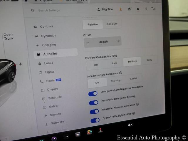 Photo of 2023 Black Tesla Model 3