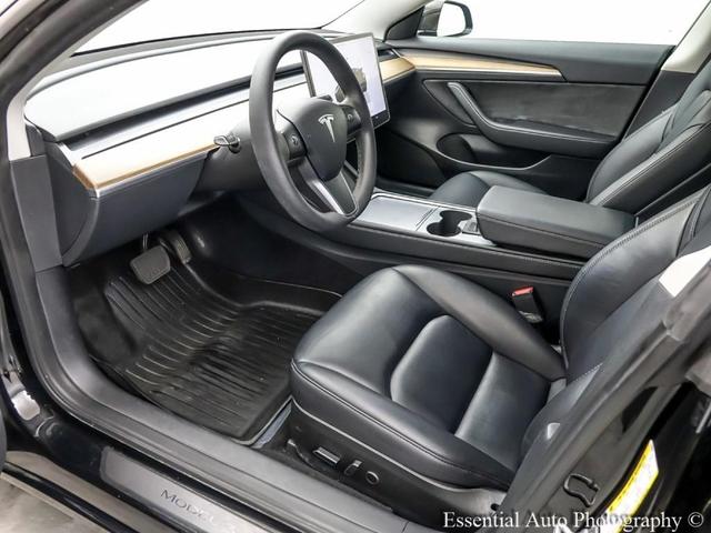 Photo of 2023 Black Tesla Model 3