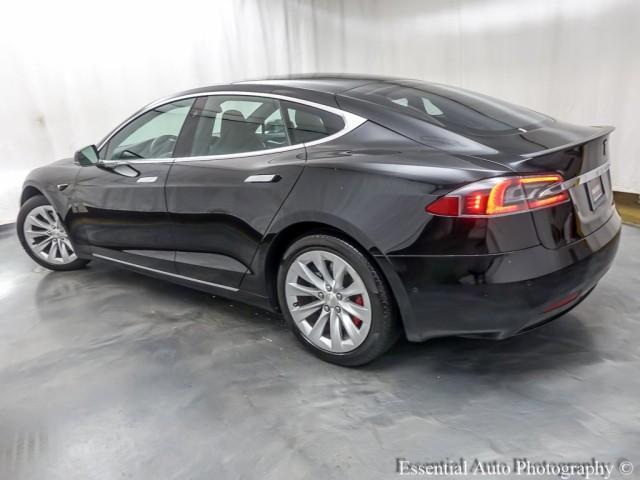 Photo of 2019 Black Tesla Model S