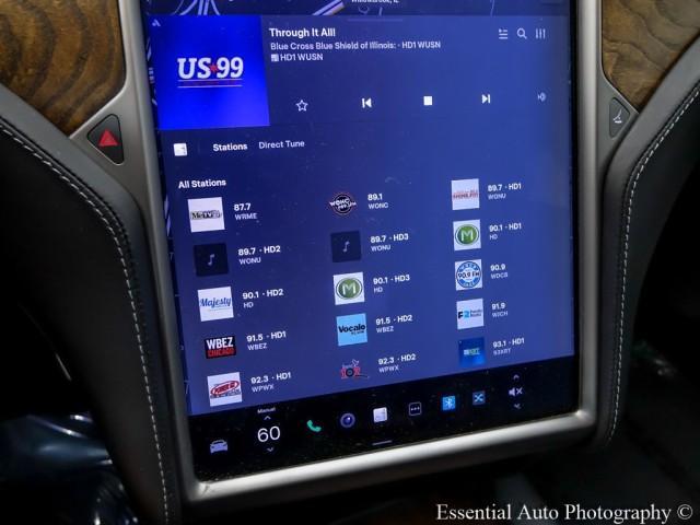Photo of 2019 Black Tesla Model S