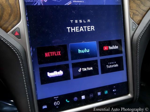 Photo of 2019 Black Tesla Model S