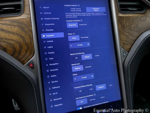 Photo of 2019 Black Tesla Model S