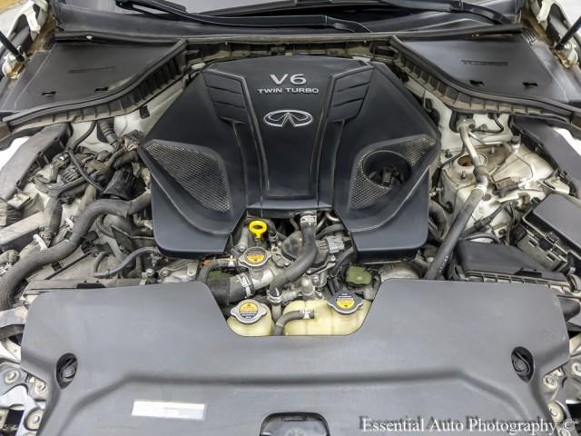 Photo of 2019 Pure White INFINITI Q50