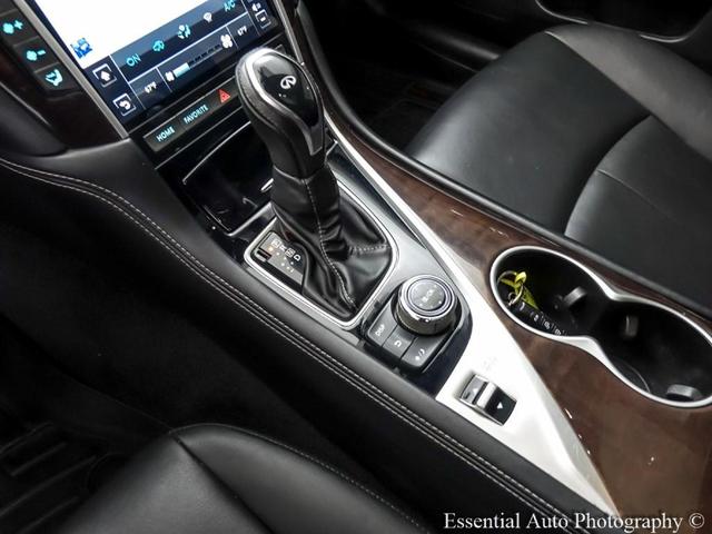 Photo of 2019 Pure White INFINITI Q50