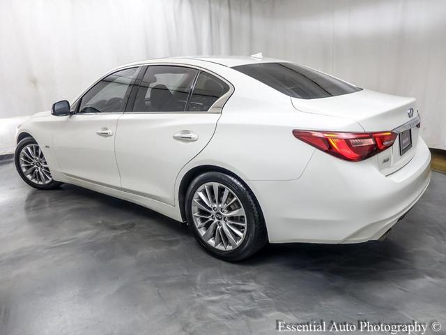 Photo of 2019 Pure White INFINITI Q50