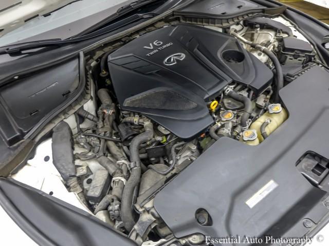 Photo of 2019 Pure White INFINITI Q50