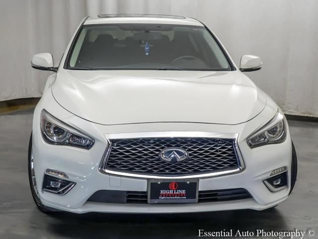 Photo of 2019 Pure White INFINITI Q50