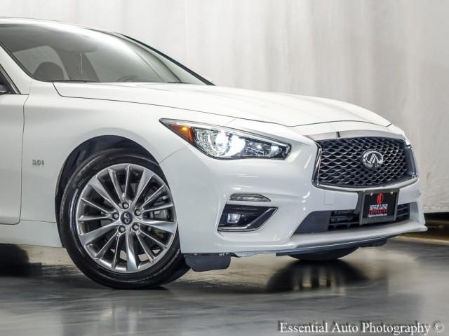 Photo of 2019 Pure White INFINITI Q50