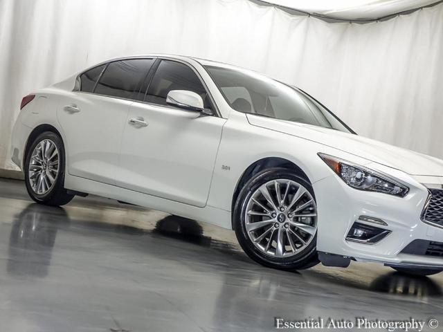Photo of 2019 Pure White INFINITI Q50
