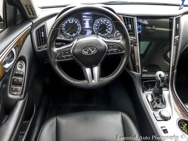 Photo of 2019 Pure White INFINITI Q50