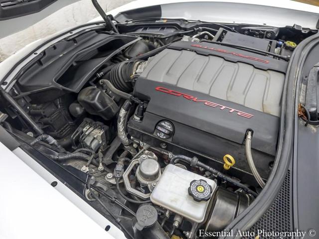 Photo of 2018 Arctic White Chevrolet Corvette