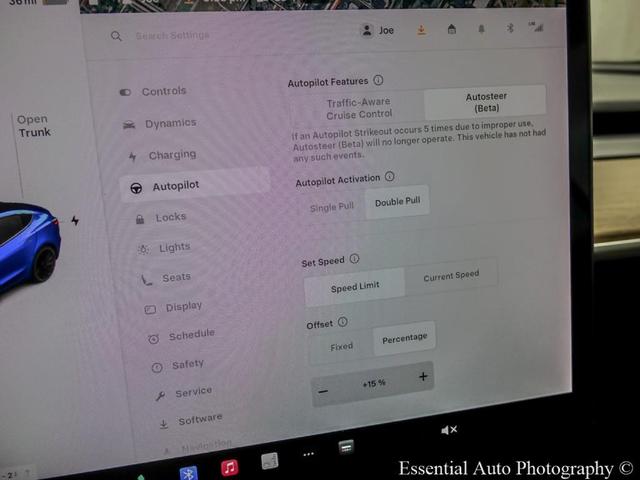 Photo of 2021 Deep Blue Metallic Tesla Model 3