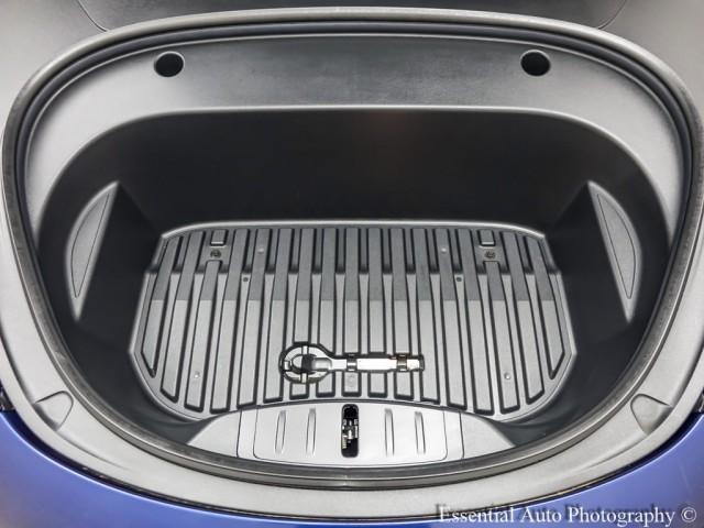 Photo of 2021 Deep Blue Metallic Tesla Model 3