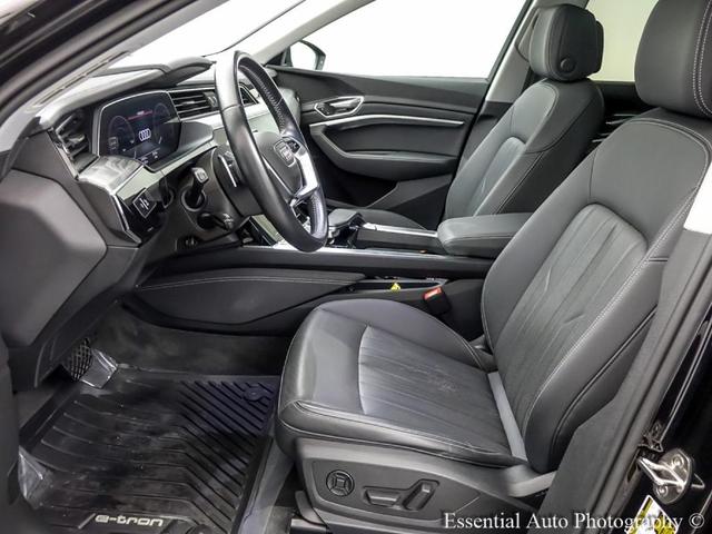 Photo of 2021 Brilliant Black Audi e-tron