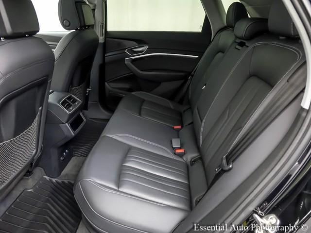 Photo of 2021 Brilliant Black Audi e-tron