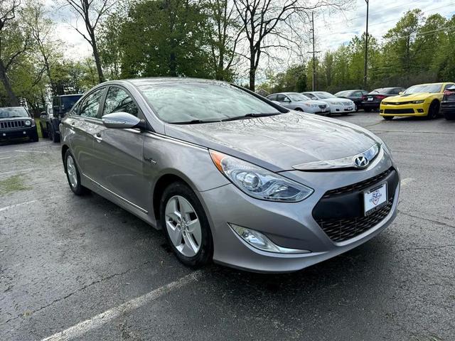 Photo of 2012 Radiant Silver Metallic Hyundai SONATA Hybrid