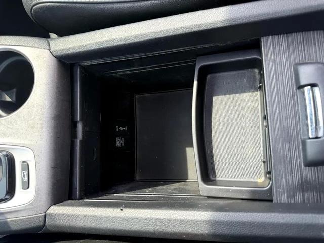 Photo of 2016 Modern Steel Metallic Honda Pilot