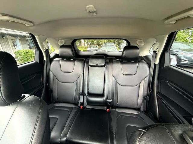Photo of 2017 Shadow Black Ford Edge