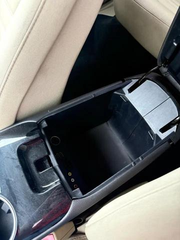 Photo of 2013 Bordeaux Reserve Ford Fusion