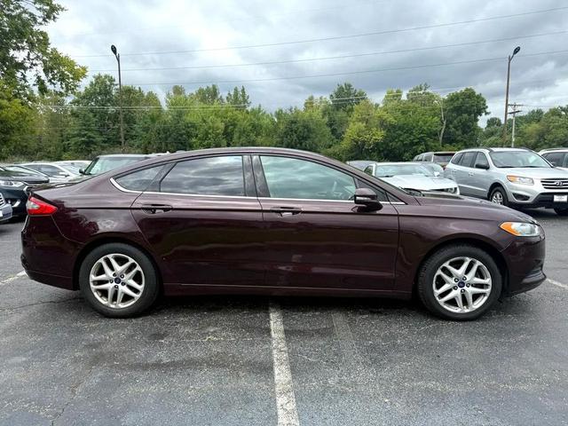 Photo of 2013 Bordeaux Reserve Ford Fusion