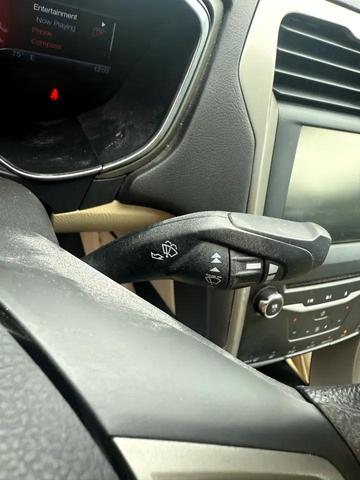 Photo of 2013 Bordeaux Reserve Ford Fusion