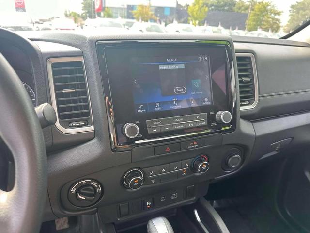 Photo of 2022 Gun Metallic Nissan Frontier