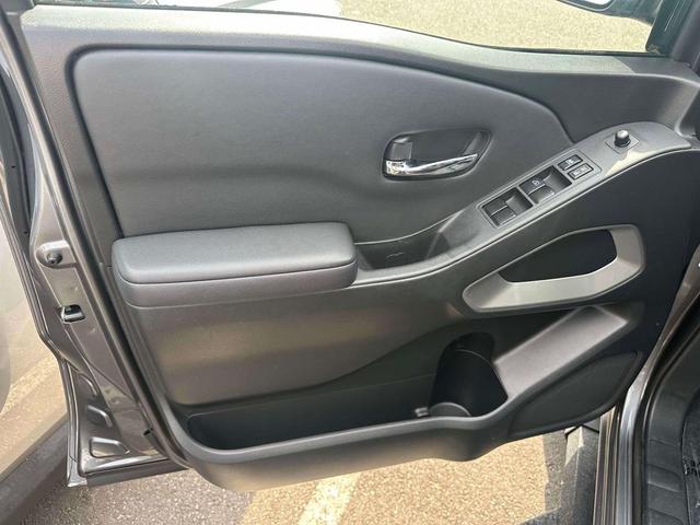 Photo of 2022 Gun Metallic Nissan Frontier