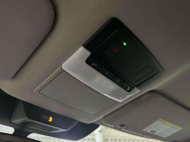 Photo of 2024 Super Black Nissan Pathfinder
