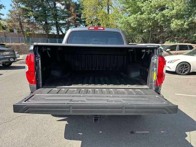 Photo of 2017 Magnetic Gray Metallic Toyota Tundra