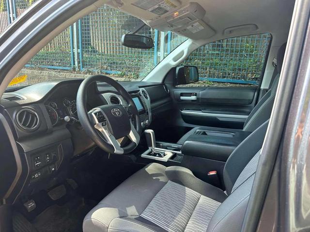 Photo of 2017 Magnetic Gray Metallic Toyota Tundra